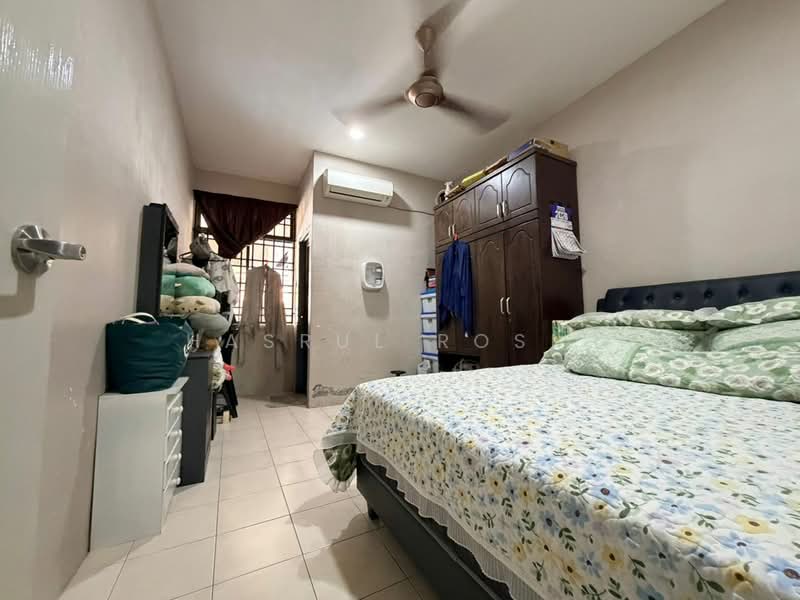 1-storey Terraced House for Sale in Sungai Petani (Kedah) - Hasrul Rosli - Bedroom - PropertyGuru.com.my