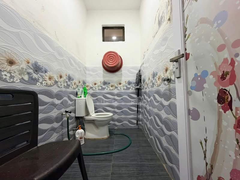 1-storey Terraced House for Sale in Sungai Petani (Kedah) - Hasrul Rosli - Bathroom - PropertyGuru.com.my