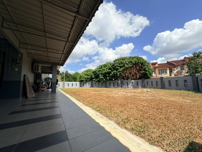 1-storey Terraced House for Sale in Sungai Petani (Kedah) - Hasrul Rosli - Exterior - PropertyGuru.com.my