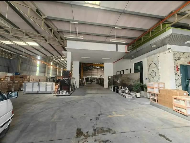 Cluster Factory for Rent in Taman Desa Cemerlang (Ulu Tiram) - Sky Tan - Interior - PropertyGuru.com.my