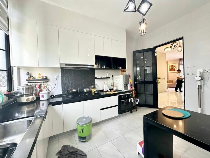 2.5-storey Terraced House for Sale in Iskandar Puteri (Nusajaya) (Johor) - Kiki Ong - Kitchen - PropertyGuru.com.my