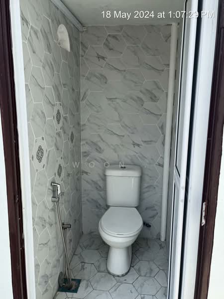 Shop for Rent in Melaka City (Melaka) - Woon . - Bathroom - PropertyGuru.com.my