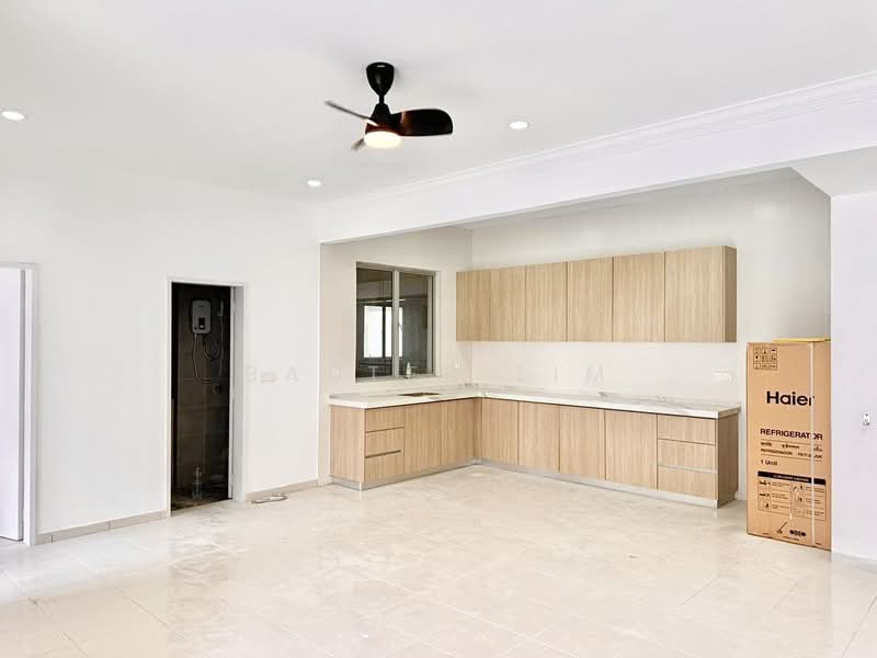 Condominium for Sale at Residensi Adelia 2 - Baxter Lim - Kitchen - PropertyGuru.com.my