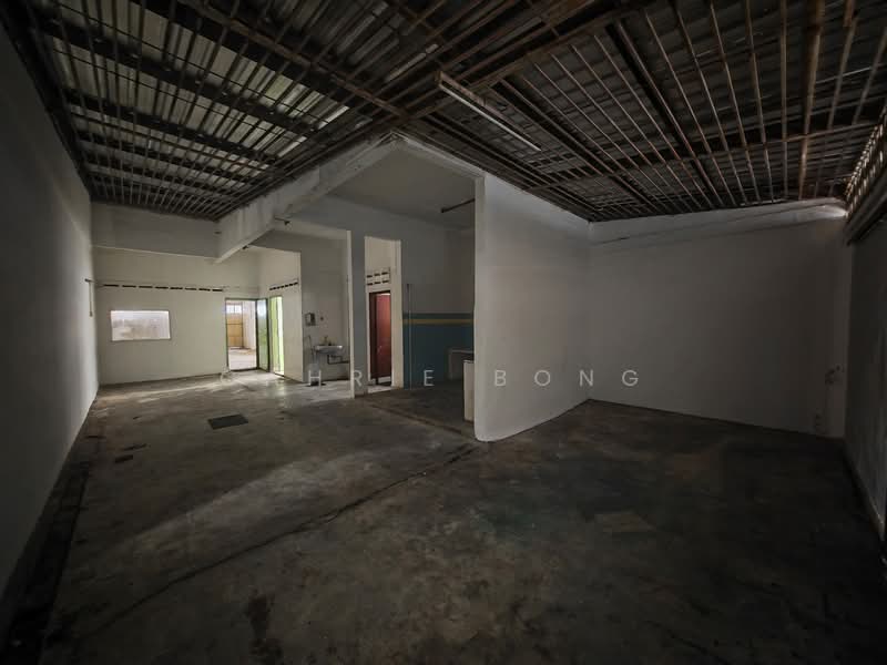 Shop / Office for Rent in Taman Sentosa (Johor Bahru) - Cahrie Bong - Interior - PropertyGuru.com.my