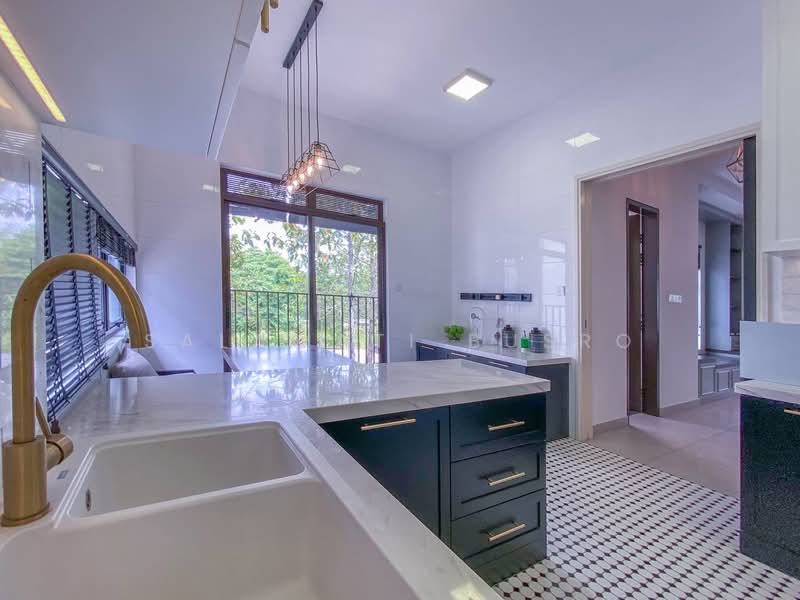 3-storey Terraced House for Sale in Cyberjaya (Selangor) - Salawati Busro - Kitchen - PropertyGuru.com.my