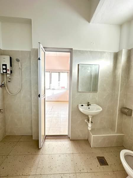 Semi-Detached House for Sale in Melaka City (Melaka) - Elson Tay - Bathroom - PropertyGuru.com.my