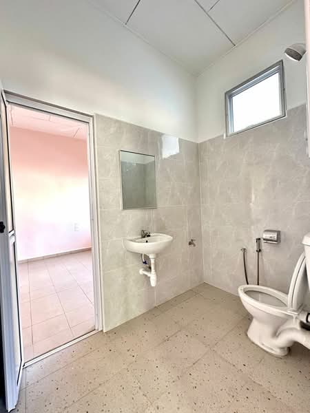 Semi-Detached House for Sale in Melaka City (Melaka) - Elson Tay - Bathroom - PropertyGuru.com.my