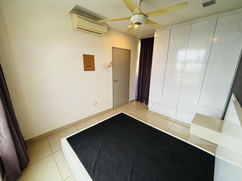 Kediaman Servis untuk Disewa di Domain 5 @ NeoCyber - Fuad Ali - Bedroom - PropertyGuru.com.my