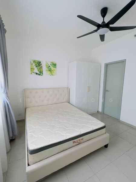 Tangerine Suites untuk Untuk Disewa - RM 1,450 /bulan, Mac 2026 - Bedroom - PropertyGuru.com.my