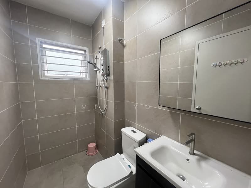 Rumah Teres 2 Tingkat untuk Dijual di Bandar Rimbayu (Telok Panglima Garang) - Miki You - Bathroom - PropertyGuru.com.my