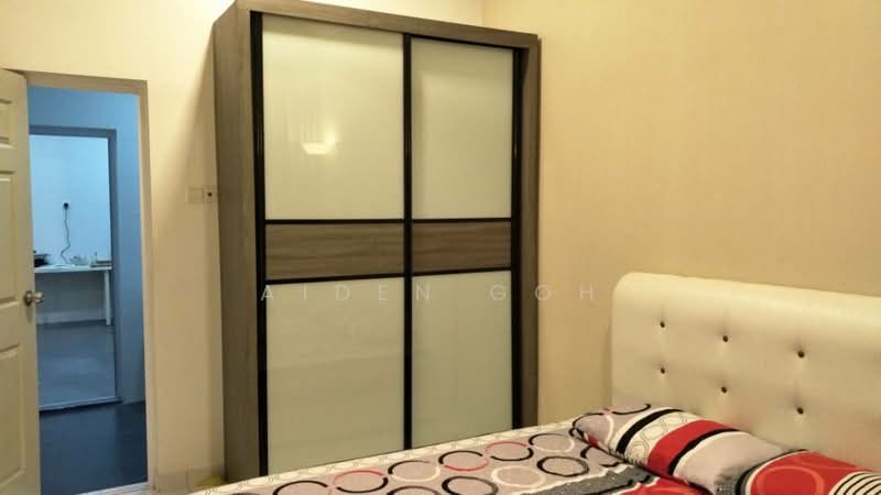 Service Residence for Sale at THE SENAI GARDEN (PANGSAPURI IMPIAN SENAI) - Aiden Goh - Bedroom - PropertyGuru.com.my
