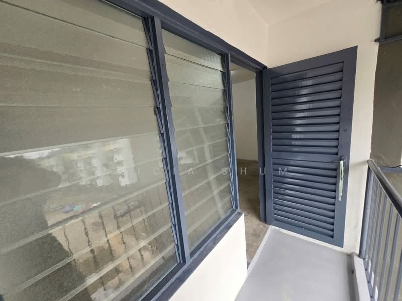 Flat for Sale at Taman Daya - Jalan Pinang 3, 4 - Alicia Shum - Balcony - PropertyGuru.com.my