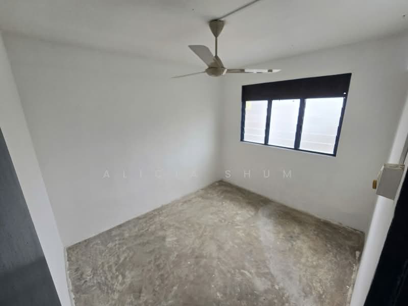 Flat for Sale at Taman Daya - Jalan Pinang 3, 4 - Alicia Shum - Interior - PropertyGuru.com.my