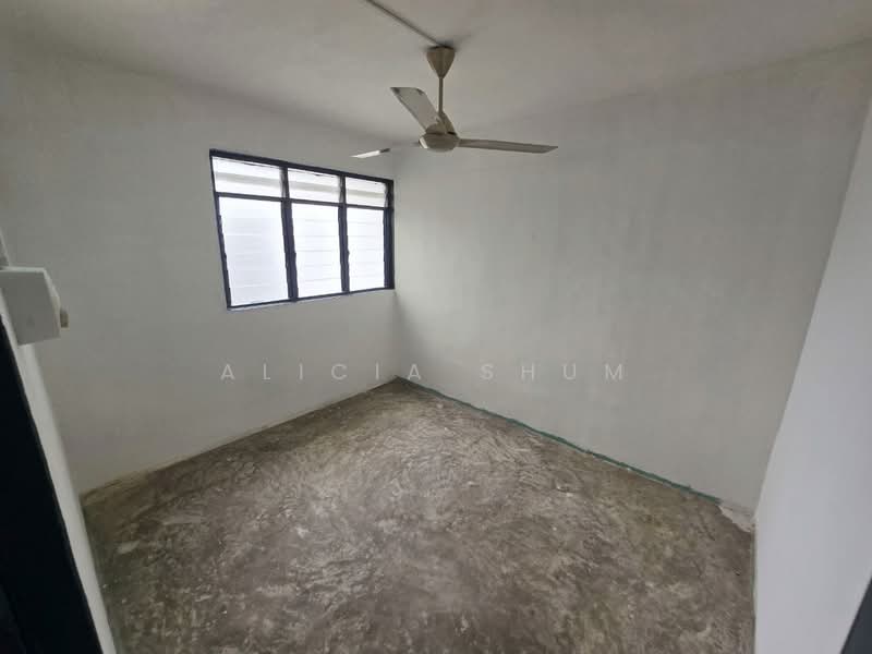 Flat for Sale at Taman Daya - Jalan Pinang 3, 4 - Alicia Shum - Interior - PropertyGuru.com.my