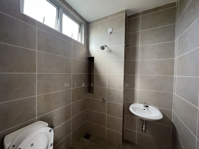 2-storey Terraced House for Sale in Bandar Rimbayu (Telok Panglima Garang) - Miki You - Bathroom - PropertyGuru.com.my