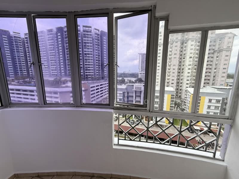 Bayu Puteri 2 untuk Untuk Dijual - RM 338,000, Mac 2026 - Balcony - PropertyGuru.com.my