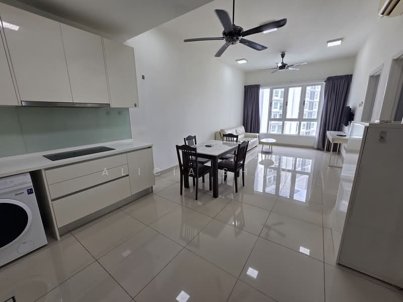 Tropez Residences untuk Untuk Disewa - RM 1,800 /bulan, Apr 2026 - Living Room - PropertyGuru.com.my