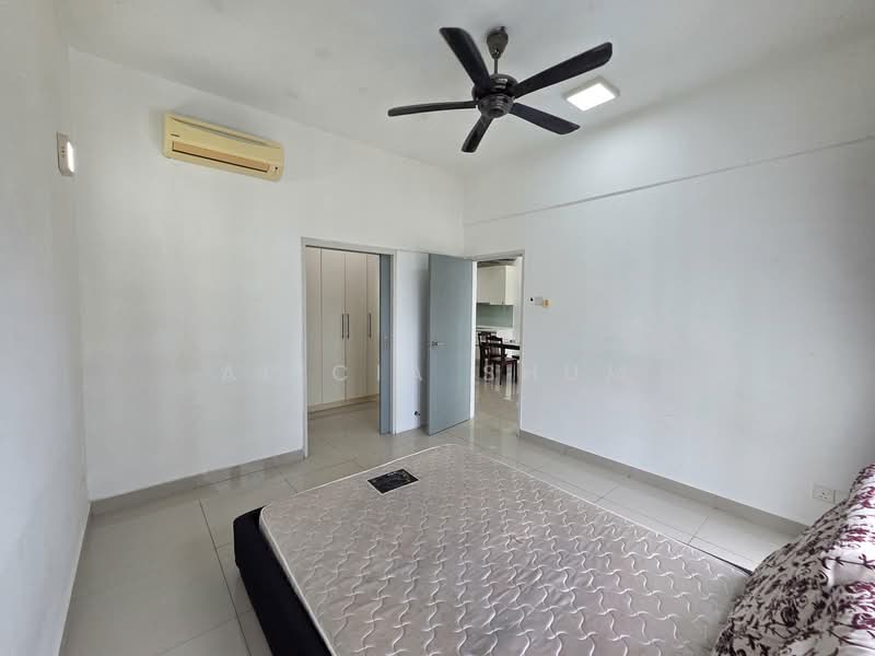 Tropez Residences untuk Untuk Disewa - RM 1,800 /bulan, Apr 2026 - Bedroom - PropertyGuru.com.my