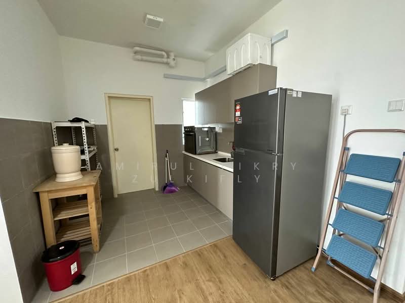 Lakefront Homes untuk Untuk Disewa - RM 2,000 /bulan, Mac 2026 - Kitchen - PropertyGuru.com.my