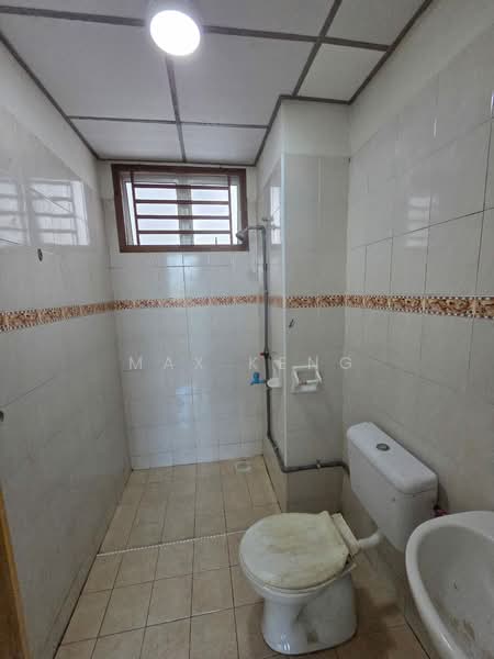 Service Residence for Sale at Nusa Perdana Apartment - Max Keng - Bathroom - PropertyGuru.com.my