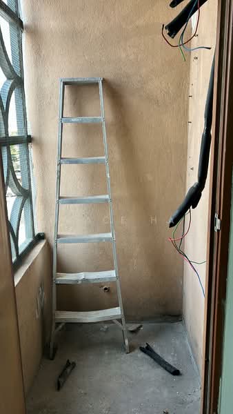 Office for Rent in Taman Kajang Sentral (Kajang) - Grace Ha - Balcony - PropertyGuru.com.my