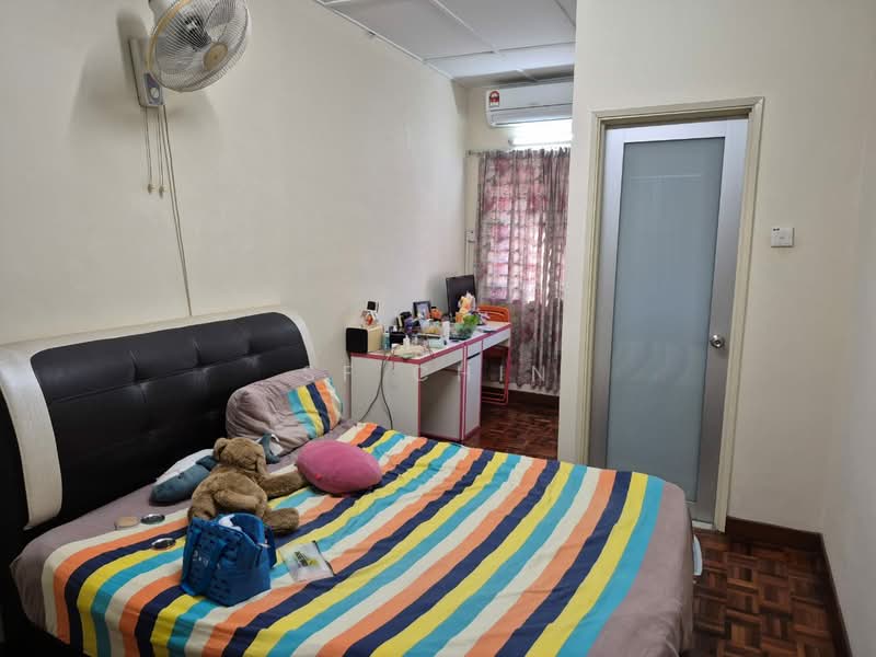 1.5-storey Terraced House for Sale in Puchong (Selangor) - SF Chin - Bedroom - PropertyGuru.com.my