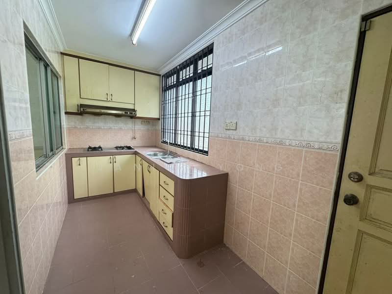 Rumah Teres 2 Tingkat untuk Dijual di Taman Impian Emas (Skudai) - Janice Yong - Kitchen - PropertyGuru.com.my