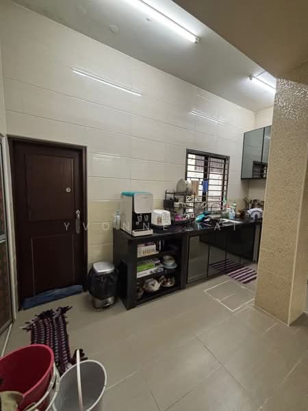 2-storey Terraced House for Sale in Bukit Indah (Iskandar Puteri (Nusajaya)) - Yvonne Tai - Kitchen - PropertyGuru.com.my