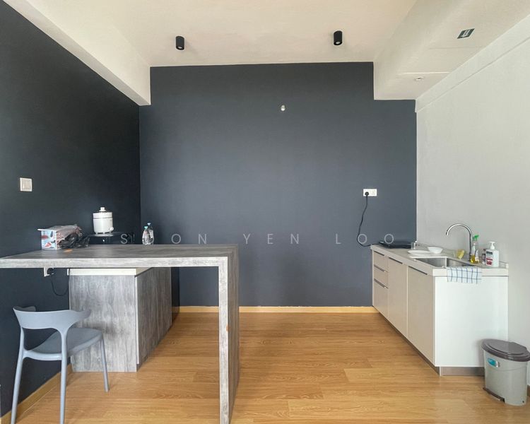 Service Residence for Sale at Imperium Residence - Soon Yen Loo - Kitchen - PropertyGuru.com.my