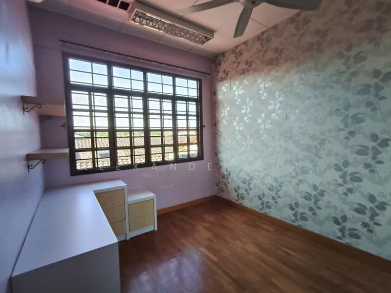 Taman Golf Semi-D House For Rent untuk Untuk Disewa - RM 2,000 /bulan, Mac 2026 - Study - PropertyGuru.com.my