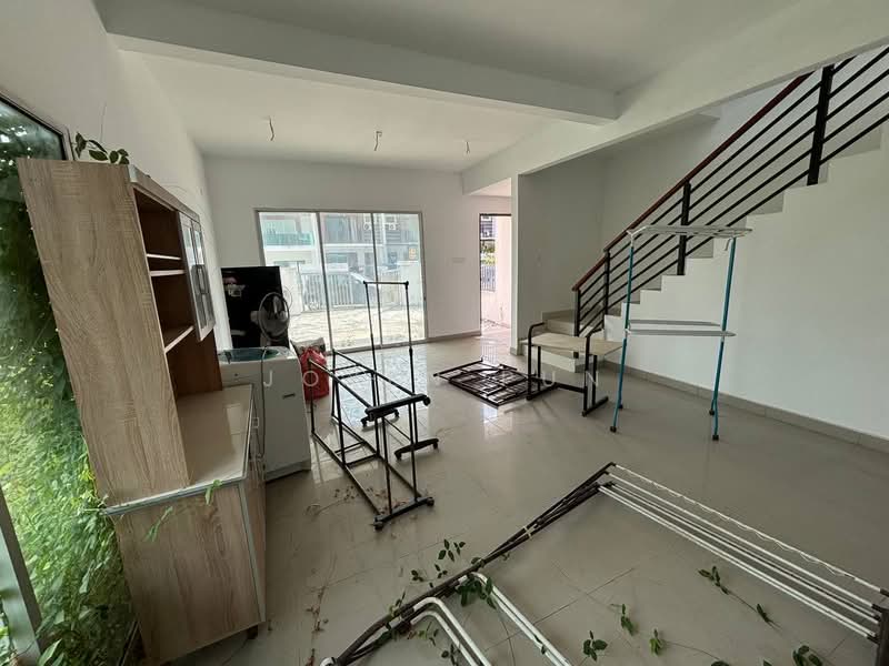 2-storey Terraced House for Sale in Pasir Gudang (Johor) - Joyen Pun - Living Room - PropertyGuru.com.my