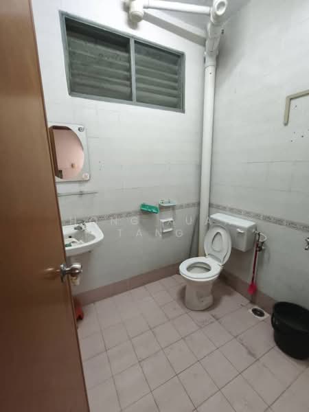 Taman Puteri Wangsa untuk Untuk Disewa - RM 1,500 /bulan, Mac 2026 - Bathroom - PropertyGuru.com.my