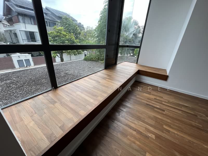 Master Bedroom Reading Corner
