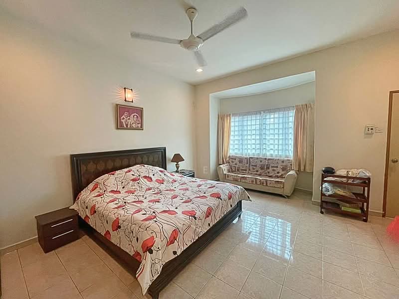 Taman Silibin Ria untuk Untuk Dijual - RM 450,000, Mac 2026 - Bedroom - PropertyGuru.com.my