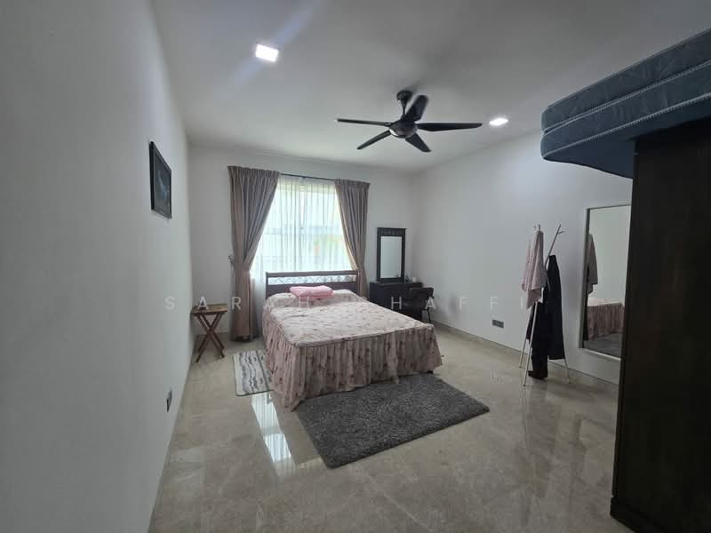 Bungalow for Rent in Iskandar Puteri (Nusajaya) (Johor) - Sarah Shaffi - Bedroom - PropertyGuru.com.my