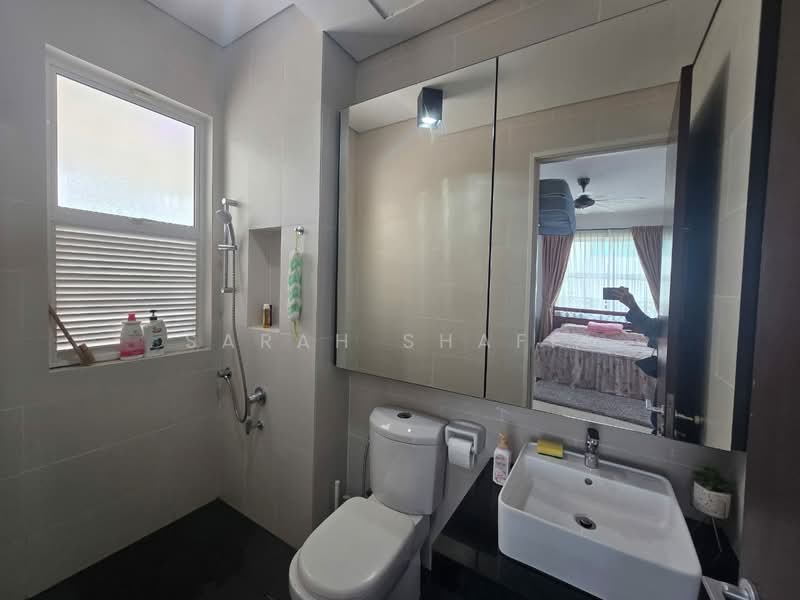 Bungalow for Rent in Iskandar Puteri (Nusajaya) (Johor) - Sarah Shaffi - Bathroom - PropertyGuru.com.my