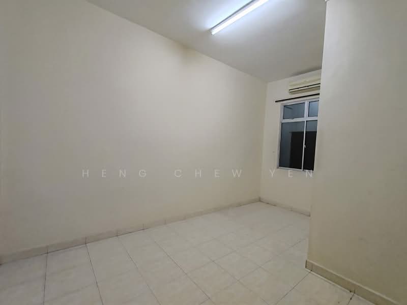 Cheapest Bestari Indah double storey for rent untuk Untuk Disewa - RM 1,500 /bulan, Mac 2026 - Interior - PropertyGuru.com.my