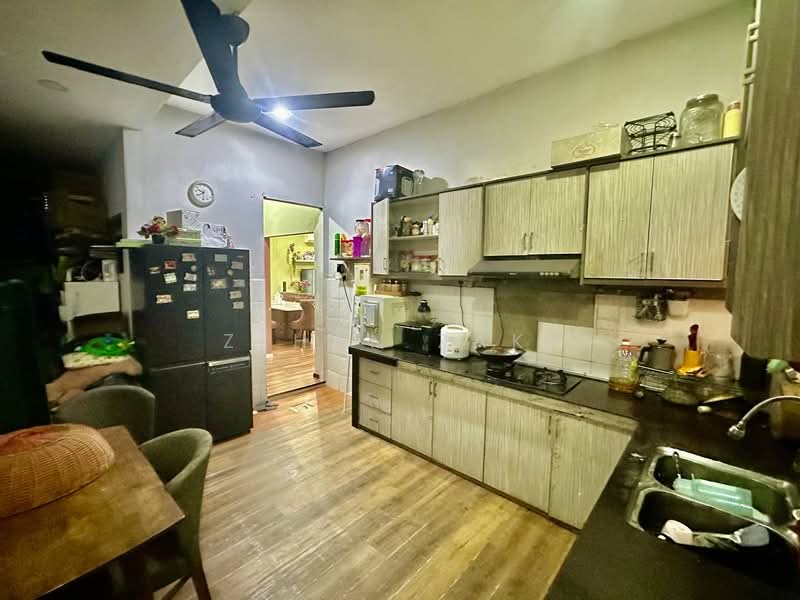 Semi-Detached House for Sale in Bandar Utama Batang Kali (Batang Kali) - Zehan Zaki - PropertyGuru.com.my