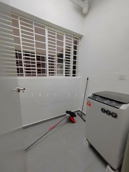 Iris Residence untuk Untuk Disewa - RM 1,400 /bulan, Mac 2026 - Interior - PropertyGuru.com.my