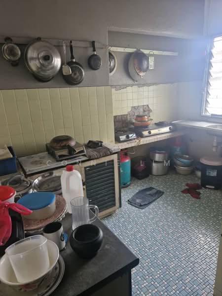 2-storey Terraced House for Sale in Jinjang Selatan (Batu) - Connie Lim - Kitchen - PropertyGuru.com.my