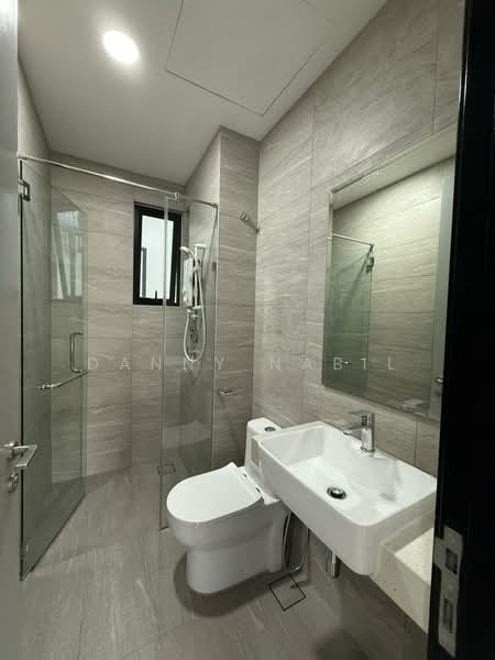 Gems Residences untuk Untuk Disewa - RM 3,800 /bulan, Mac 2026 - Bathroom - PropertyGuru.com.my