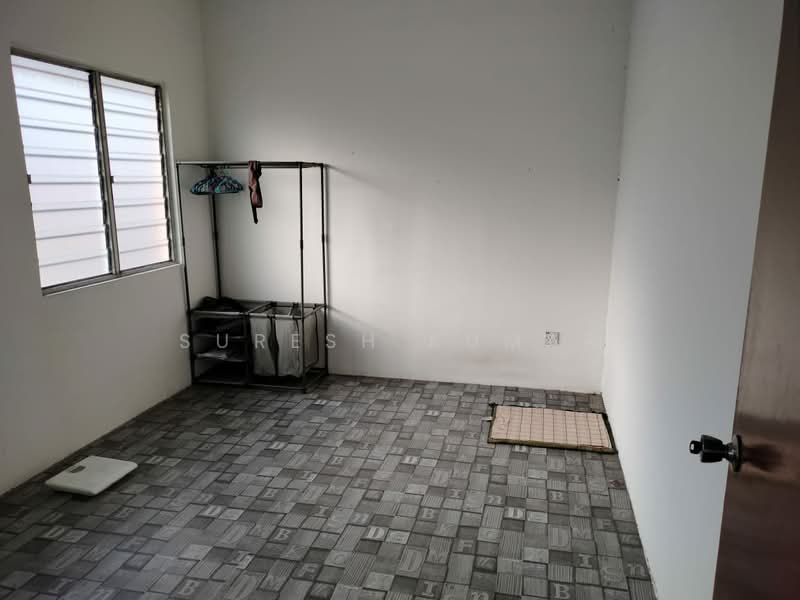Flat for Sale at Impian - Suresh Kumar - Bedroom - PropertyGuru.com.my