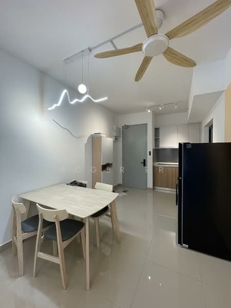 Servis Apartment untuk Disewa di M Luna - Roger Er - Dining Room - PropertyGuru.com.my