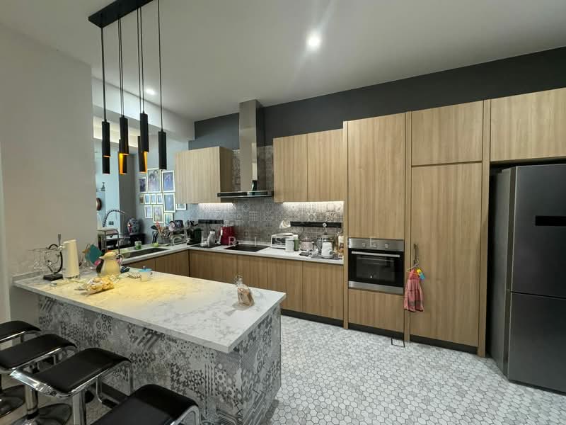 ECO SANCTUARY untuk Untuk Dijual - RM 1,400,000, Apr 2026 - Kitchen - PropertyGuru.com.my