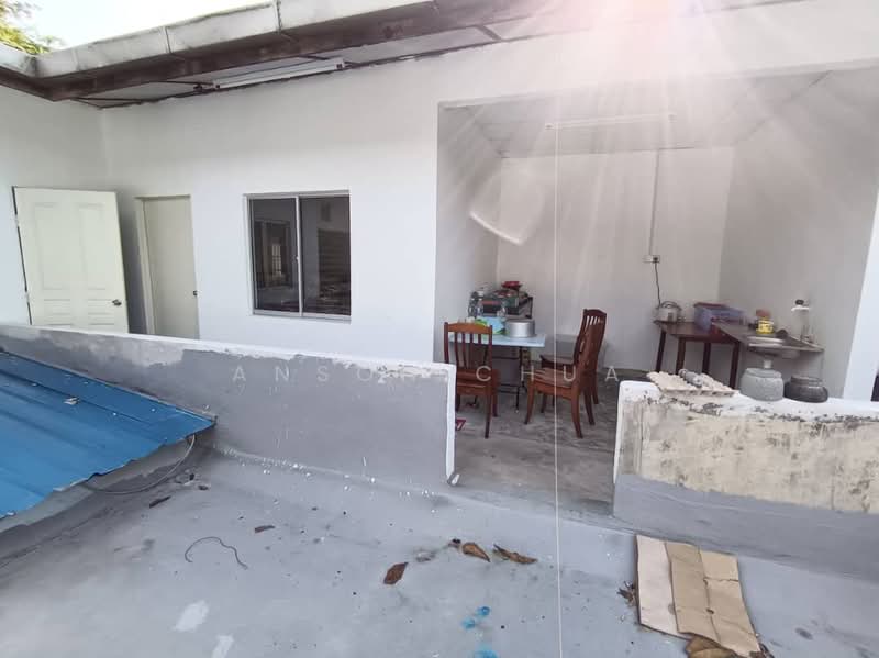 Shop / Office for Sale in Taman Tasek (Johor Bahru) - Anson Chua - Kitchen - PropertyGuru.com.my