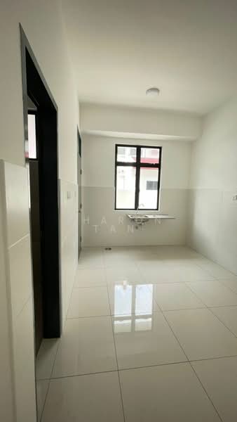 BANDAR DATO' ONN, PERJIRANAN 8 (CANNA 2) untuk Untuk Disewa - RM 2,500 /bulan, Mac 2026 - Kitchen - PropertyGuru.com.my