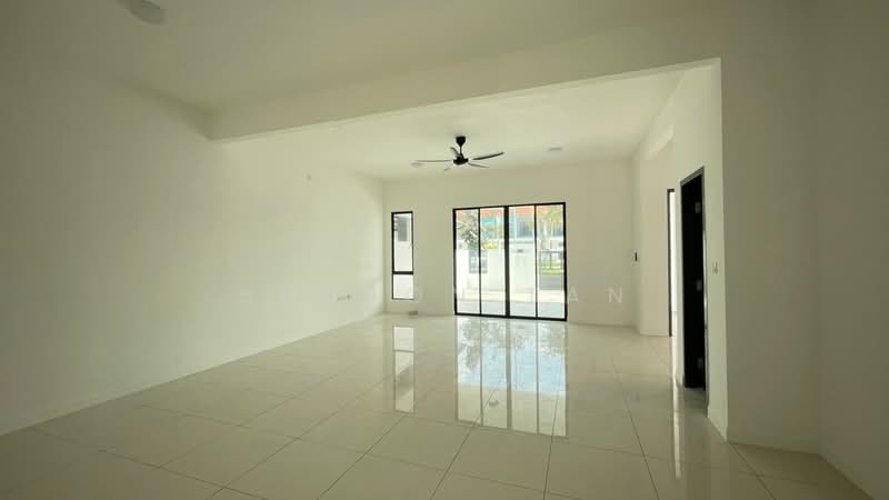 BANDAR DATO' ONN, PERJIRANAN 8 (CANNA 2) untuk Untuk Disewa - RM 2,500 /bulan, Mac 2026 - Living Room - PropertyGuru.com.my