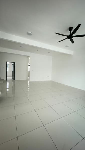 BANDAR DATO' ONN, PERJIRANAN 8 (CANNA 2) untuk Untuk Disewa - RM 2,500 /bulan, Mac 2026 - Living Room - PropertyGuru.com.my