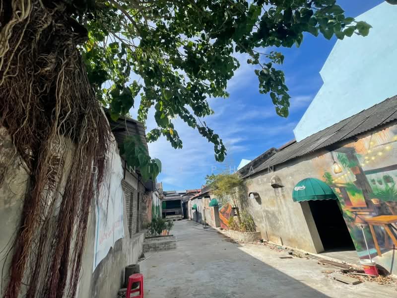 Shop for Rent in George Town (Penang) - Daniel Phang - Exterior - PropertyGuru.com.my