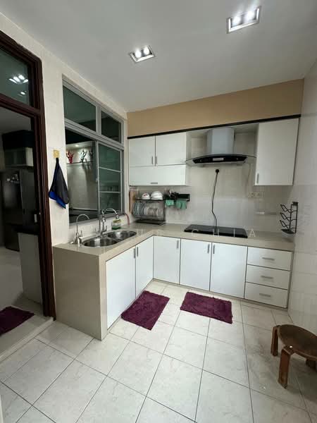 2-storey Terraced House for Sale in Ulu Tiram (Johor) - Marcus Chia - Kitchen - PropertyGuru.com.my